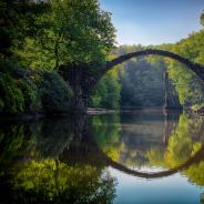 Arched bridge